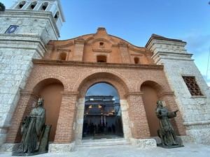 Inauguran los trabajos de remodelación de la iglesia de Santa Bárbara