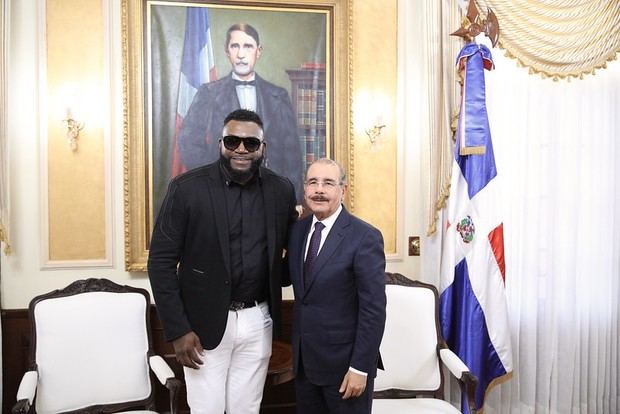 Encuentro entre el presidente Danilo Medina y el expelotero de Grandes Ligas, David Ortiz.