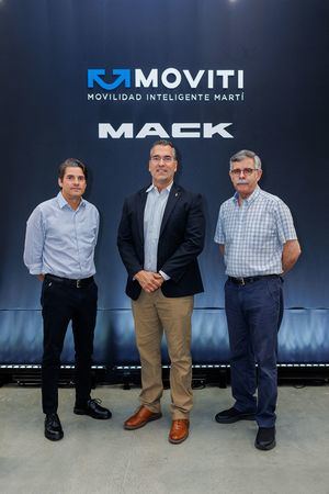 Nicolás Benito, Lazaro Roche y Rodolfo Ureta.