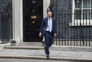 El Reino Unido se plantea otro confinamiento nacional como "último recurso"