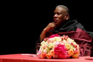 Muere la leyenda de la moda André Leon Talley a los 73 años, según TMZ