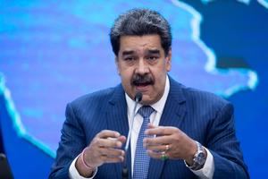 Maduro encomienda al nuevo ministro fortalecer y garantizar el acceso al agua