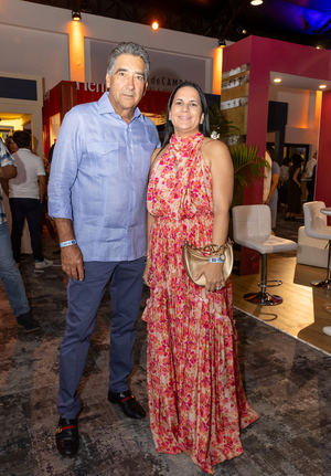 Carlos Medrano y Deyanira Pappaterra.