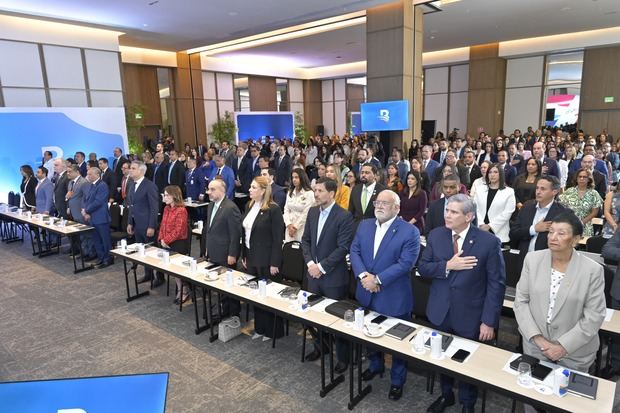 Participantes del Tercer Congreso contra el Lavado de Activos y Financiamiento del Terrorismo que realizó el Banco de Reservas.