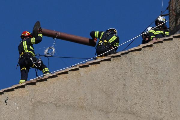 Instalación chimenea.