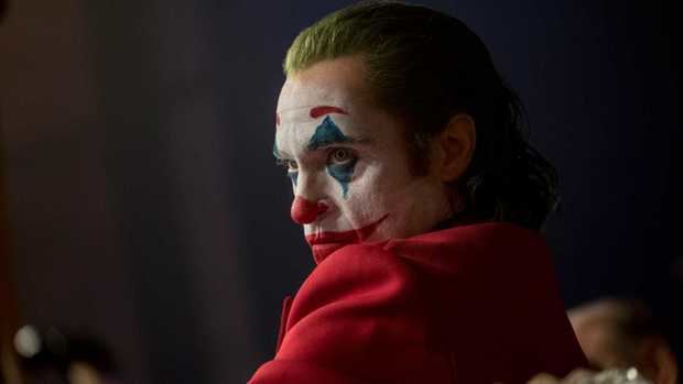 La película Joker se ha coronado este viernes como la película clasificada para adultos más taquillera de la historia.