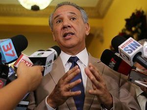 Peralta reconoce que la inseguridad sigue siendo un problema en el país