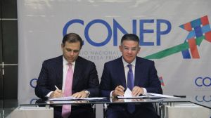 El CONEP y CCPSD firman acuerdo por la plataforma Hub