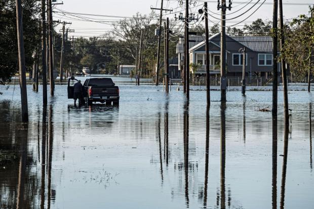 Al menos 12 personas mueren a causa de la tormenta tropical Claudette en EE.UU.