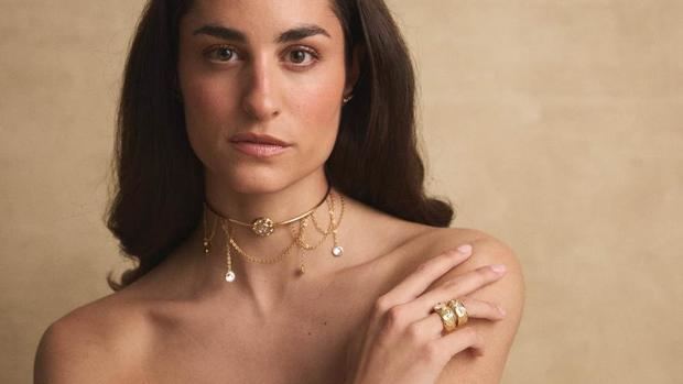Las joyas con motivos orgánicos son tendencia este verano