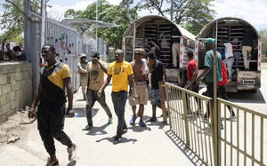 El avance de las bandas armadas impacta también en fronterizo mercado dominico-haitiano