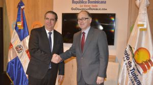 Iberia y MITUR renuevan acuerdo de cooperación para promocionar RD