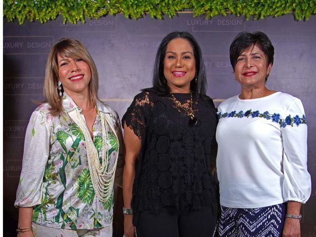 Maria Elena Tarrazo, Ingrid Saladin y Rosa Tarran