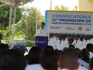 Jóvenes aspirantes a Agentes Penitenciarios de todo el país asisten masivamente a concurso