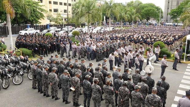 Miembros del Ejercito, Armada y Fuerza Aérea se unirán a policías en el operativo.