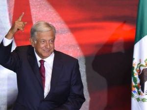 ¿Por qué el presidente de México quiere pedir perdón a la comunidad china?