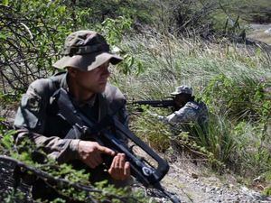 Militares de Francia y RD realizan ejercicios de infantería DUNAS-2019