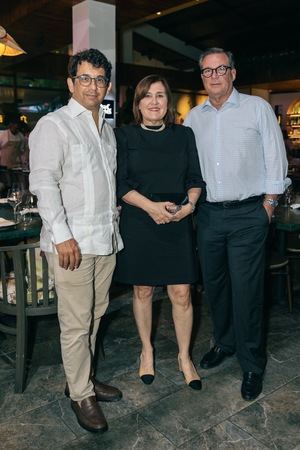 Esteban Corral, María Armenteros y José González del Rey.