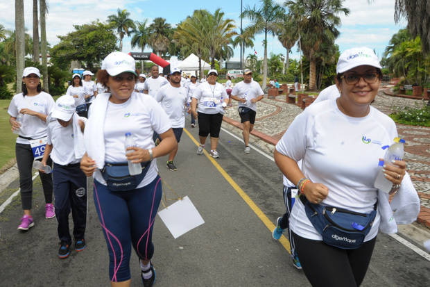 Realizan primer maratón 5K por la integración y la salud 