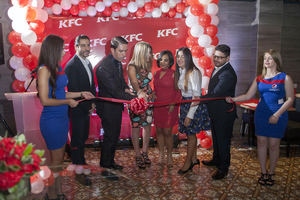 Un nuevo restaurant de la franquicia KFC en Santiago