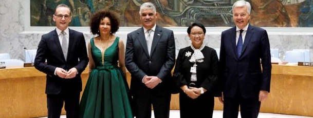 Los ministros de Exteriores; el alemán, Heiko Maas, la sudafricana, Maite Nkoana-Mashabane, el dominicano, Miguel Vargas, la indonesia, Retno Marsudi y el belga, Didier Reynders