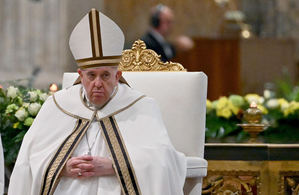 El papa pide "no olvidar ni negar" el "horror" provocado por el Holocausto
