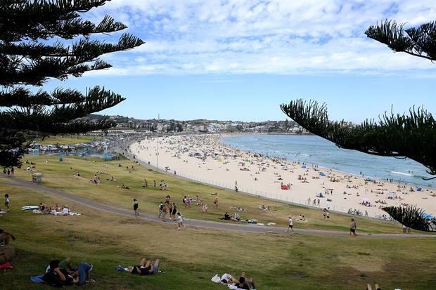 Vista general de la playa Bondi en Sídney, Australia.