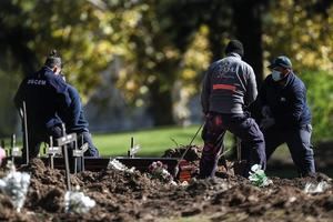 Luto en Latinoamérica, la región con más muertes diarias relativas por covid-19