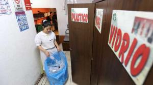 Menos de la mitad de hogares ecuatorianos clasifica residuos