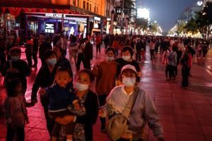 China detecta 11 casos "importados" y encadena 53 dí­as sin contagios locales