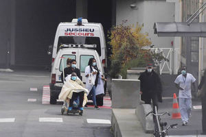 Francia vuelve a confinarse ante el fracaso de las medidas parciales