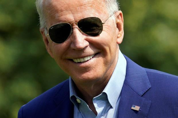 El presidente de Estados Unidos, Joe Biden, fue registrado este domingo a su llegada a la Casa Blanca, en Washington DC, EE.UU.