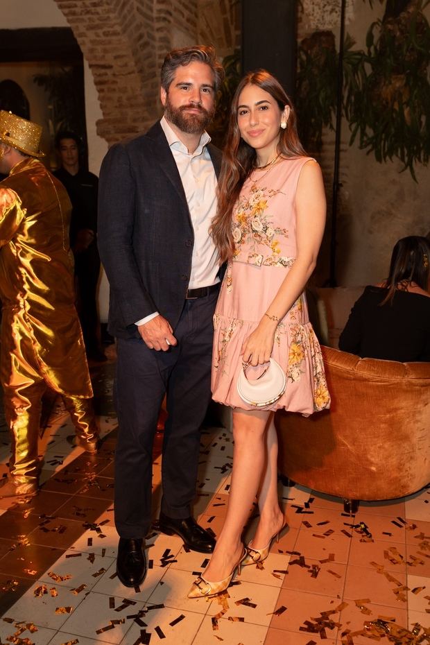 Thiago da Cunha y Marcelle de Moya.