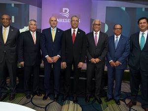 Simón Lizardo pondera medidas de ciberseguridad del Estado y Banca dominicana
 