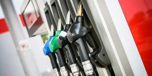 Las gasolinas y los demás combustibles bajan de precio 