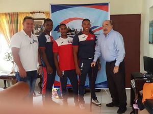 Selección de canotaje dominicana viaja a Colombia en preparación Lima 2019