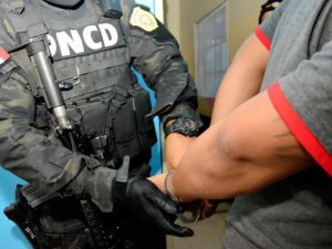 Autoridades dominicanas extraditan a EEUU a ciudadano acusado de narcotráfico