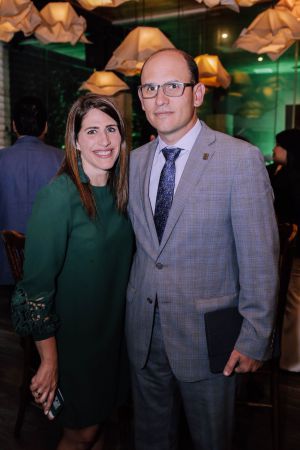 Ana del Toro y Edgar del toro.