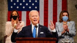 Biden defiende un ambicioso proyecto de Gobierno muy social y con inversiones