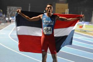 Juander Santos bronce en 400 vallas en el atletismo de Barranquilla 2018