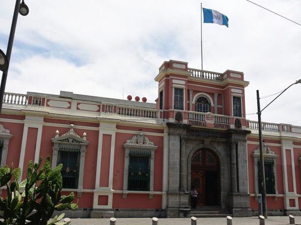 Tribunal Supremo Electoral, es la entidad encargada de las elecciones generales de Guatemala.