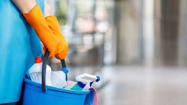 Alianza País respalda regularización de empleadas domésticas; llama al Gobierno a asumir seguro de salud.