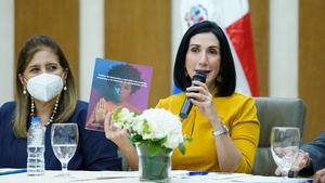 Gabinete de Niñez y Adolescencia y Conani inician polí­tica de prevención y atención a uniones tempranas y embarazo en adolescentes