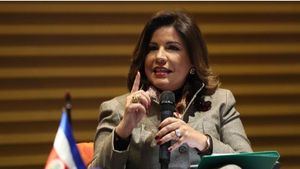 Vicepresidenta dominicana pide 