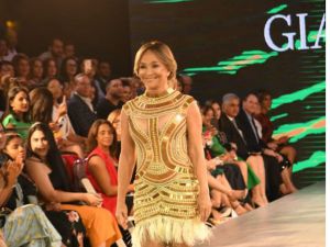 Yolandita Monge con una participaci&#243;n estelar en el desfile de Giannina Azar