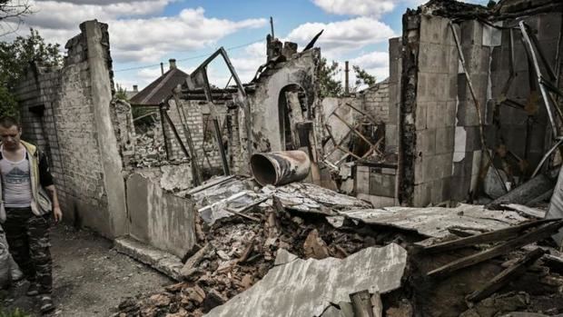 Zelenski comparte fotos de la destrucción y asegura condena a los culpables