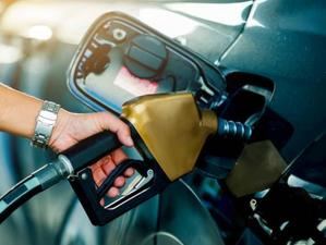 Gobierno congela todos los precios de los combustibles