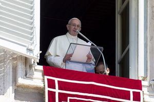 El papa pide una Iglesia "sin fronteras", solidaria y atenta a los problemas