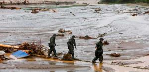 Continúa la alerta en sur de Japón por unas lluvias que ya suman 21 muertos