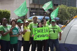 Colectivo Mancha Verde se manifiesta por segundo día por caso Odebrecht
